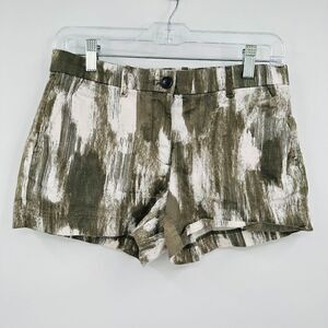 Khakis by GAP Size 0 Olive Green & White Printed Mid Rise Summer Shorts
